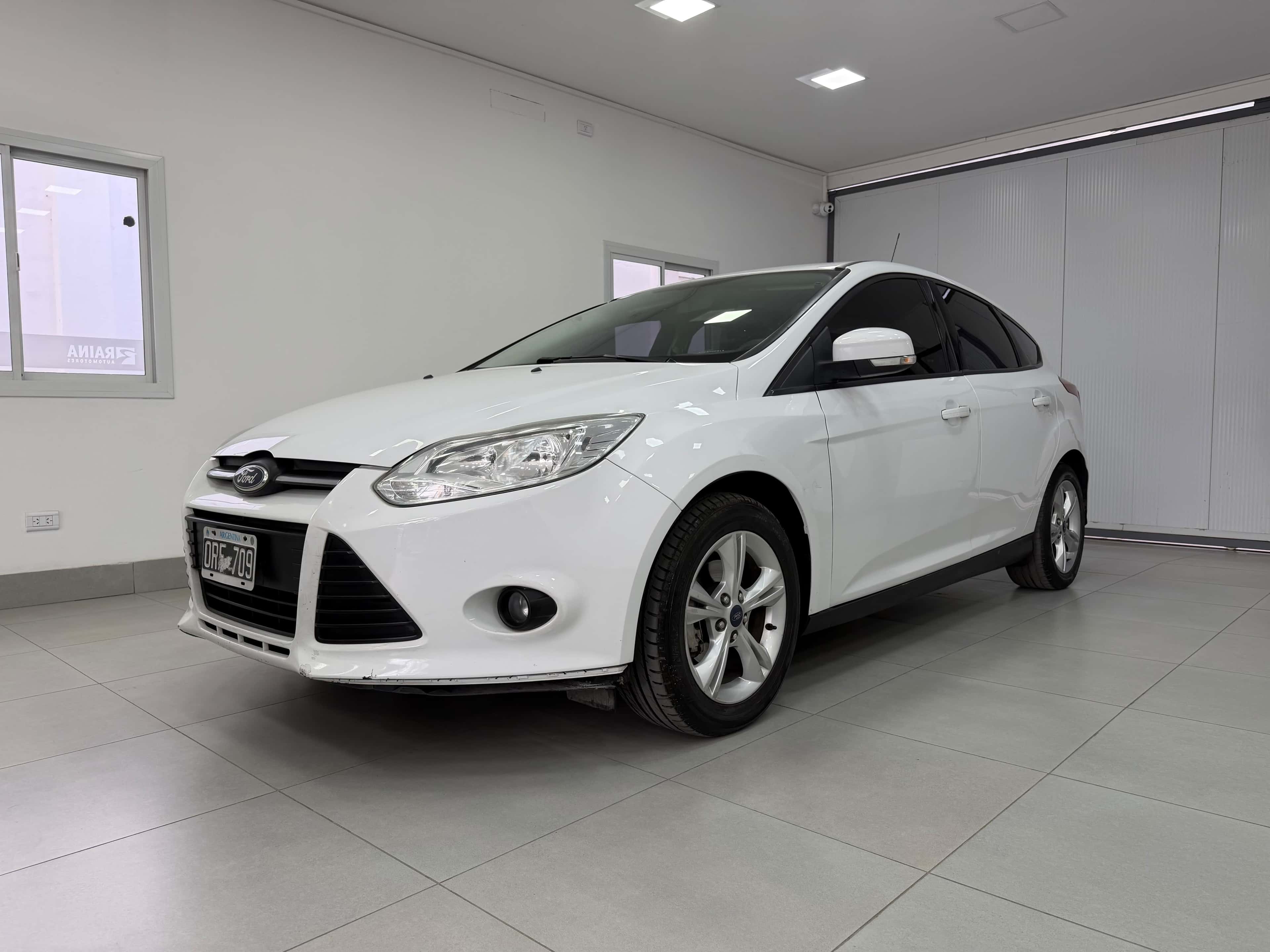 Ford Focus III 1.6 S 5ptas (L13) 2015 usado en venta en Mendoza