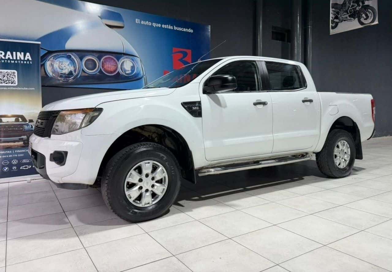 Ford Ranger (L12) 3.2 TDI C/D 4x2 XLS 2013 usado en venta en Mendoza