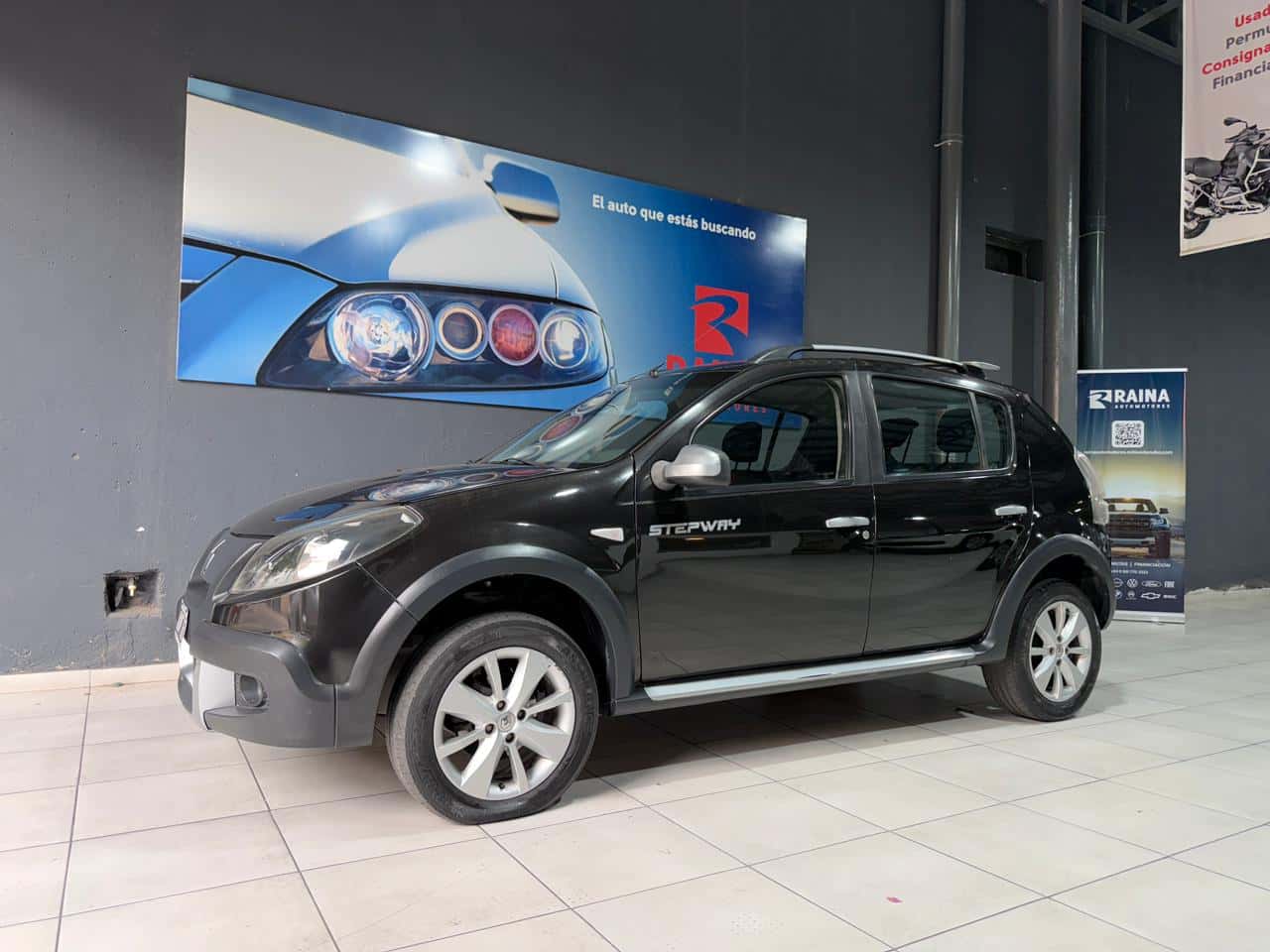 Renault Sandero Stepway 1.6 Confort 2011 usado en venta en Mendoza